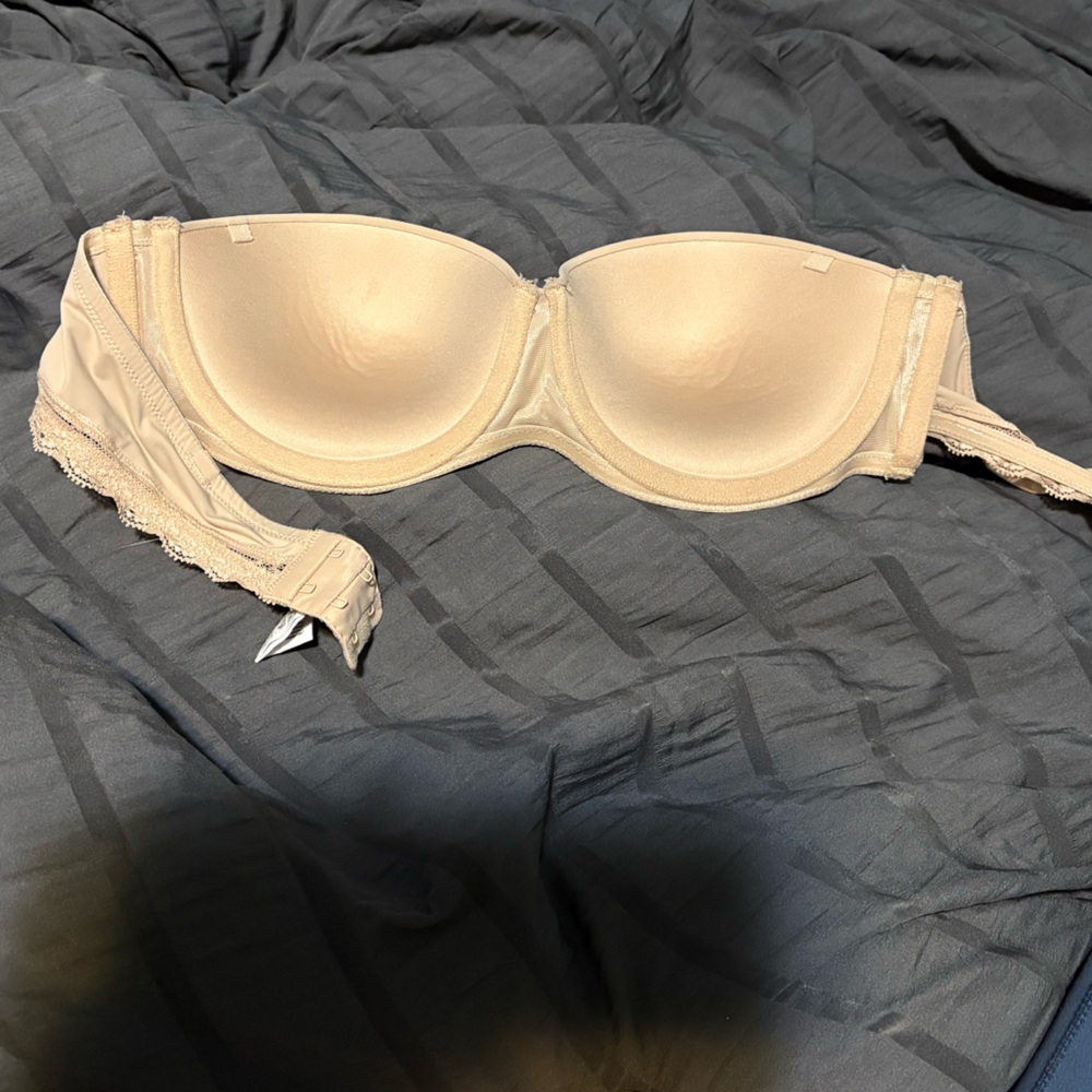 📦 SALE | CALVIN KLEIN | Strapless Push-Up Bra - Picture 2 of 3